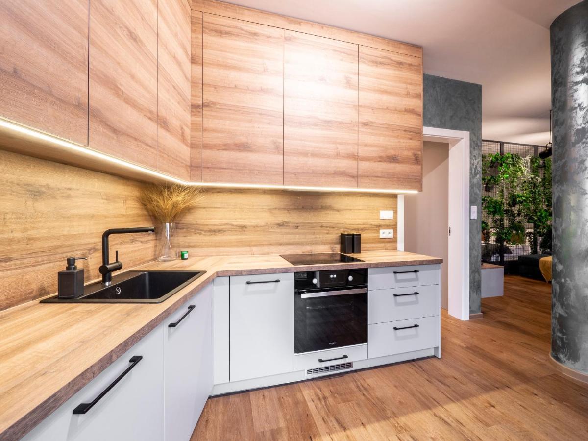 B10 Business Apartments Zilina Exterior photo